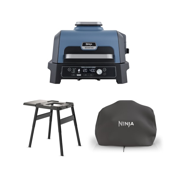 Barbecue et fumoir électrique Ninja Woodfire Pro Connect XL avec support et housse